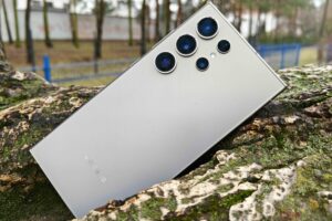 Слухи: Samsung Galaxy S26 получит улучшенные дисплеи и камеры