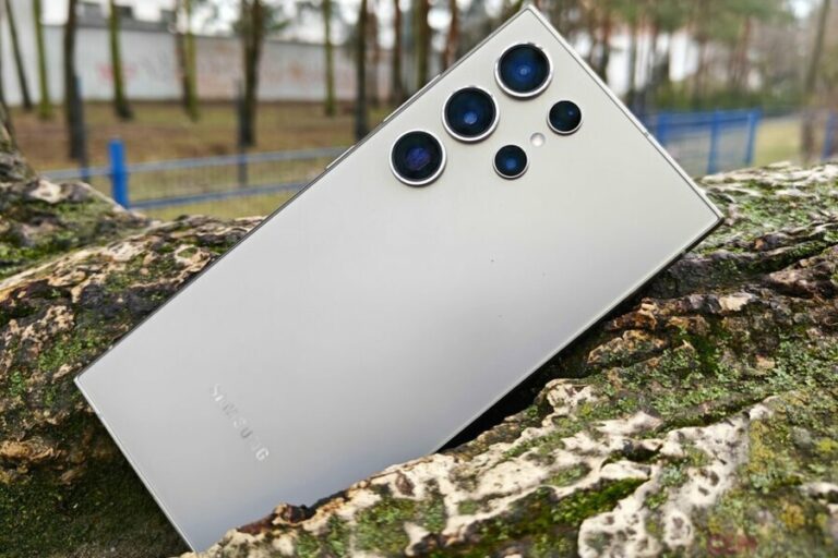 Слухи: Samsung Galaxy S26 получит улучшенные дисплеи и камеры