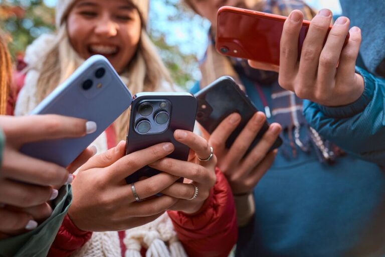 Аналитики сравнили популярность iOS и Android среди зумеров
