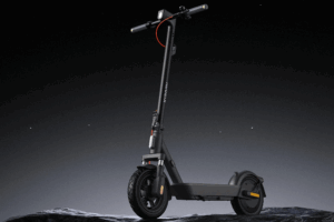 Xiaomi представила электросамокат Electric Scooter 5 Plus с запасом хода 60 км и амортизацией