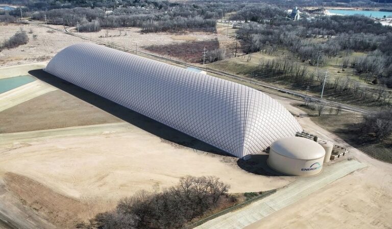 Google начнёт использовать CO₂-батареи для хранения возобновляемой энергии