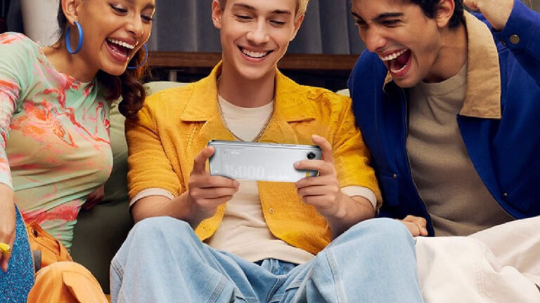 realme показала смартфон с батареей 15 000 мАч