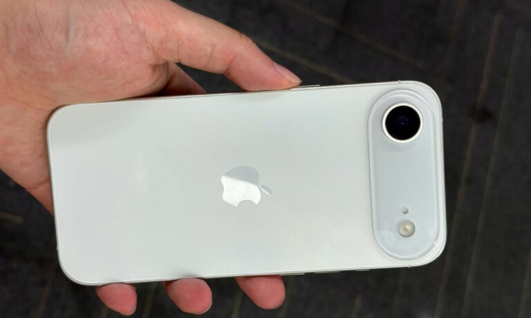 Apple представила iPhone Air — самый тонкий смартфон компании
