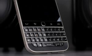 Zinwa готовит Android-смартфон в стиле BlackBerry