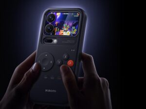 Xiaomi превратила смартфон в ретро-приставку с помощью чехла
