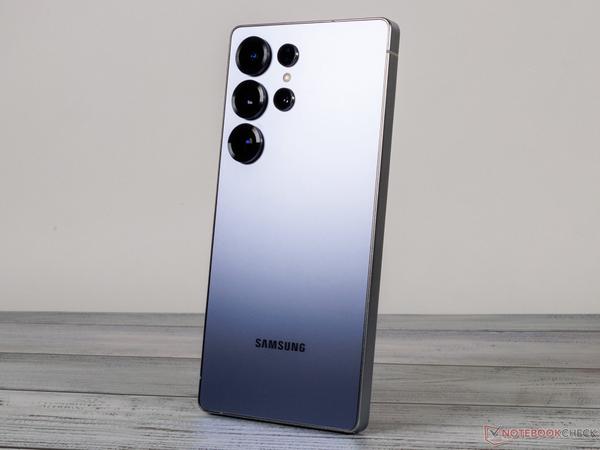 Samsung улучшит камеры смартфонов с выходом One UI 8.5