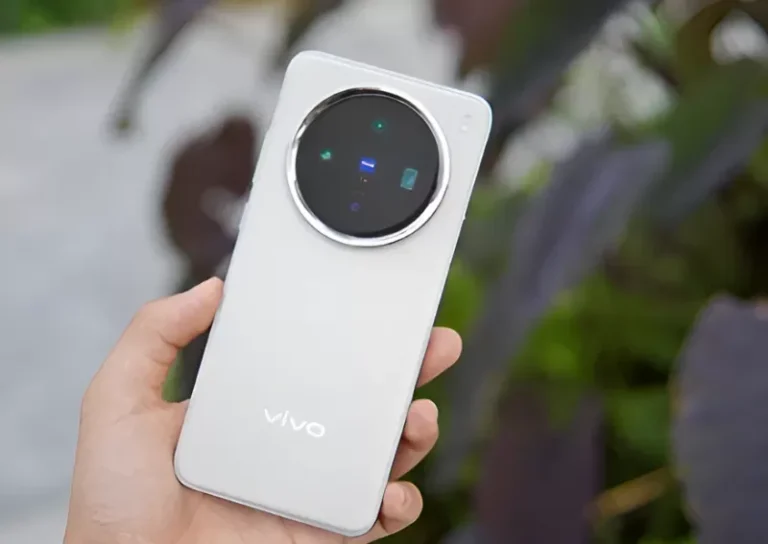 Vivo X300 Pro показали до премьеры: смартфон с внешним телеобъективом и флагманской камерой