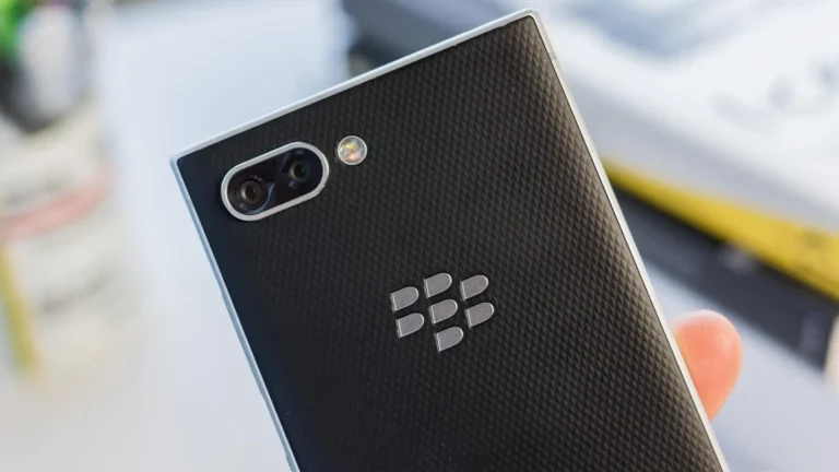 Слух: BlackBerry может вернуться — бренд «подобрала» Transsion