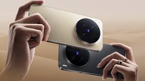 Представлены vivo X300 и X300 Pro: камеры до 200 Мп, Dimensity 9500 и Android 16