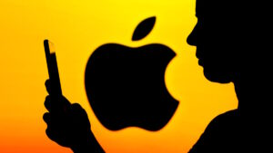 ФАС потребовала от Apple установить российский поисковик по умолчанию на iPhone