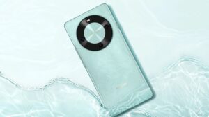 HUAWEI представила Enjoy 70X Premium с экраном-«водопадом» и ёмким аккумулятором