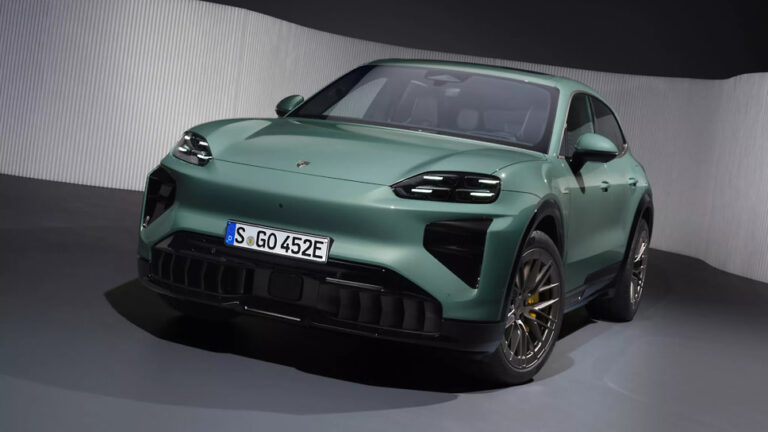 Новый Porsche Cayenne стал самым мощным автомобилем в истории бренда