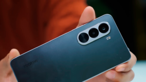 Глава маркетинга realme предупредил о росте цен на смартфоны
