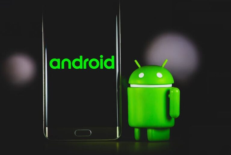Google советует миллиарду пользователей Android обновить смартфоны