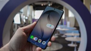 Экран-антишпион Galaxy S26 Ultra подтвердил эффективность в независимых тестах