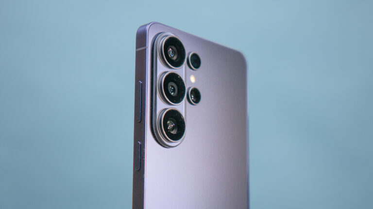 Не хуже iPhone 17 Pro: автономность Samsung Galaxy S26 проверили журналисты