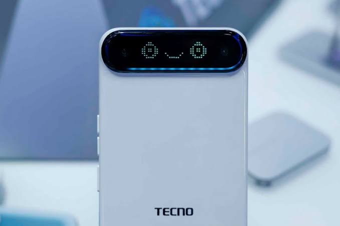 TECNO Slim 2 получил ультратонкий корпус и «эмоциональный» дисплей