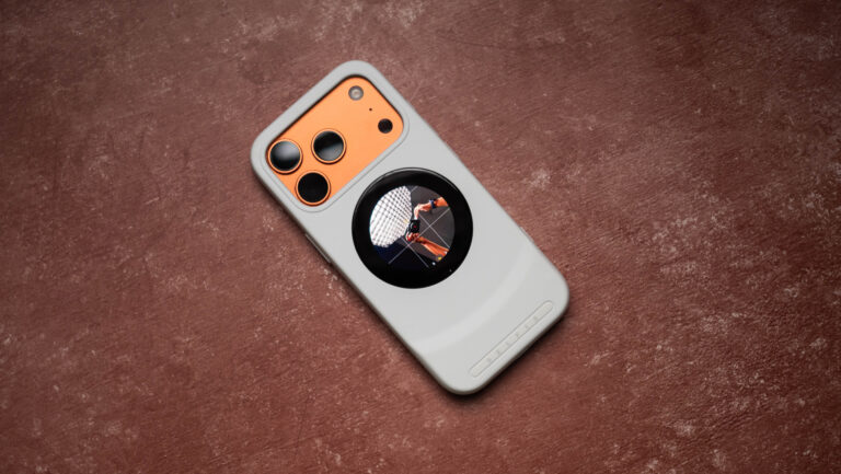 Чехол Selfix для iPhone 17 Pro: селфи на максимум
