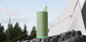 Xiaomi выпустила компактную колонку Sound Play на глобальном рынке