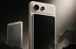 Hisense A10 получит E-Ink-дисплей и съёмный цветной экран