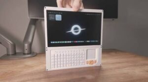 Mac mini на M4 превратили в портативный компьютер с экраном и аккумулятором